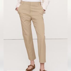Banana Republic Hampton Khaki Pants